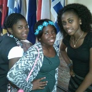 Meet your Posher, Telma